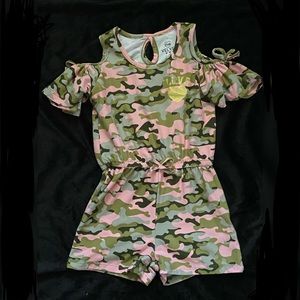 🌸Girl Camo Romper